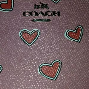 ❤️Coach Pink Heart Wristlet❤️